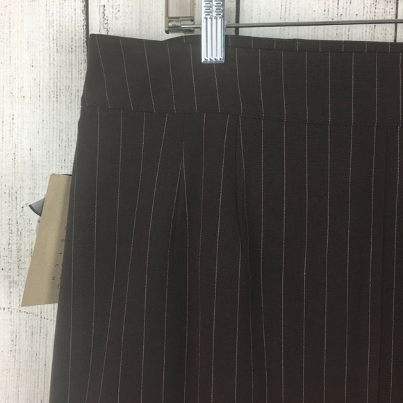 NWT Apostrophe Stretch Brown Striped Skirt Size 18 - Picture 5 of 8